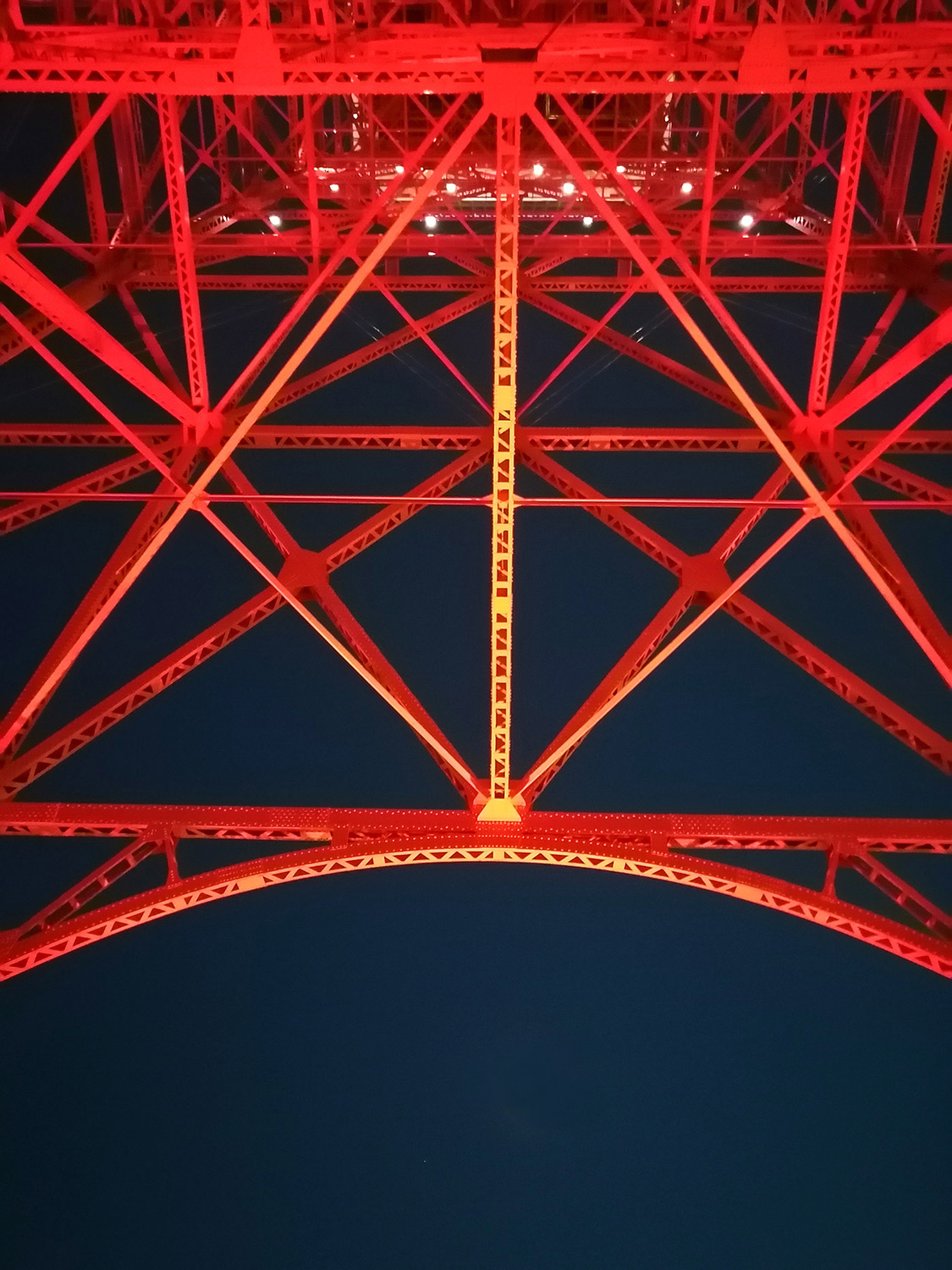 close-up photograph of Tokyo Tower